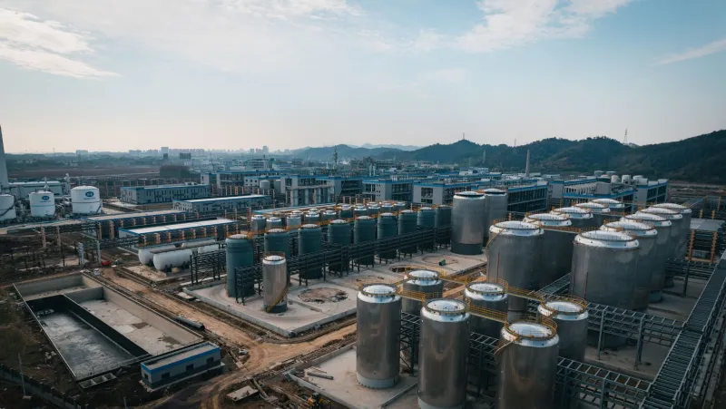 Expansion Without the Emissions Hangover: Why On-Site Biogas Outperforms Grid Upgrades When Growth Is on the Table